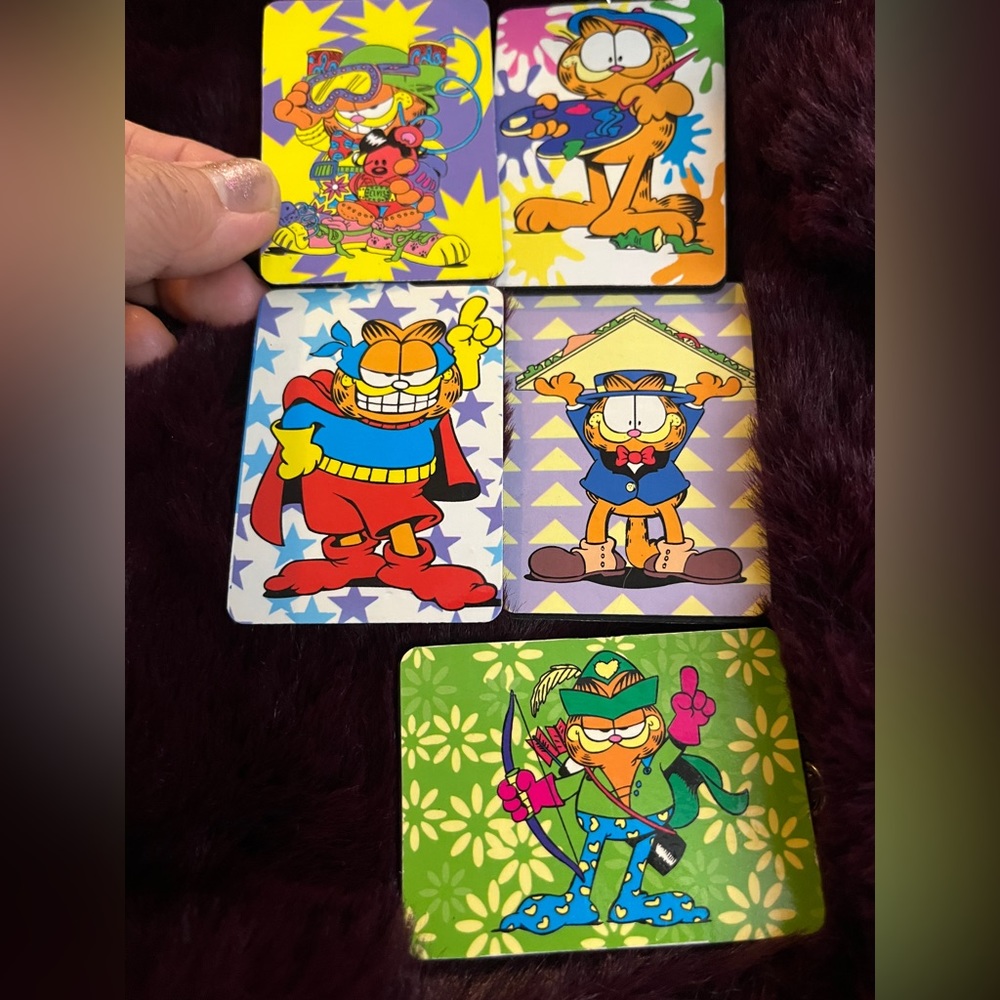 Garfield Vintage Fridge Magnet Painter Costume Dress Up Comic Book Pooky Foodie